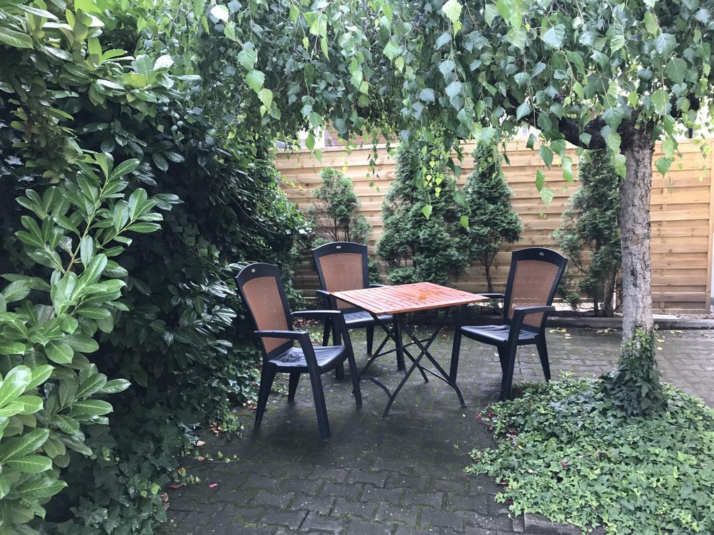 Pension Alt-Gunsenum Mainz Buitenkant foto